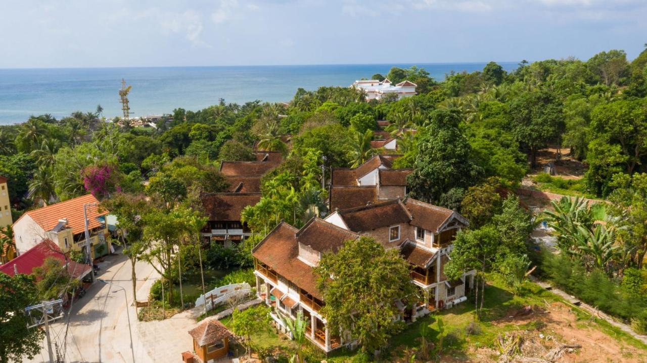 Ancient Village Phu Quoc Resort Esterno foto