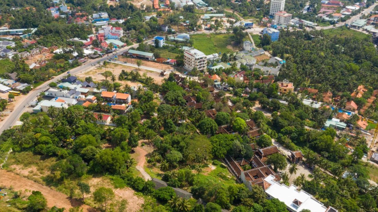 Ancient Village Phu Quoc Resort Esterno foto